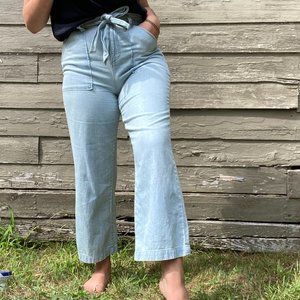 BDG Women's Lightweight Chambray High-Waisted Cropped Culottes | Size 6